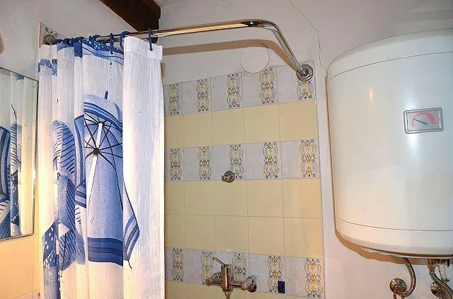 2 1/2-Zimmer-Rustico an sehr ruhiger, sonniger Aussichtslage / Rust... – Foto 11 von 26