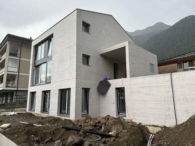 6 1/2-Zimmer-Neubau-Villa an ruhiger, sonniger Aussichtslage / vill...