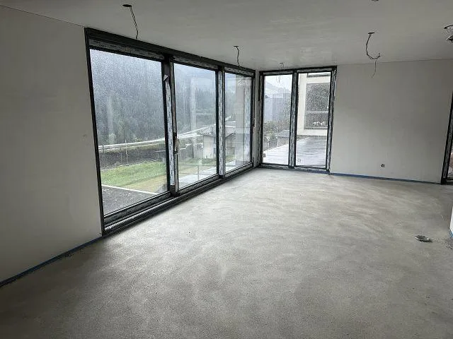 6 1/2-Zimmer-Neubau-Villa an ruhiger, sonniger Aussichtslage / vill...