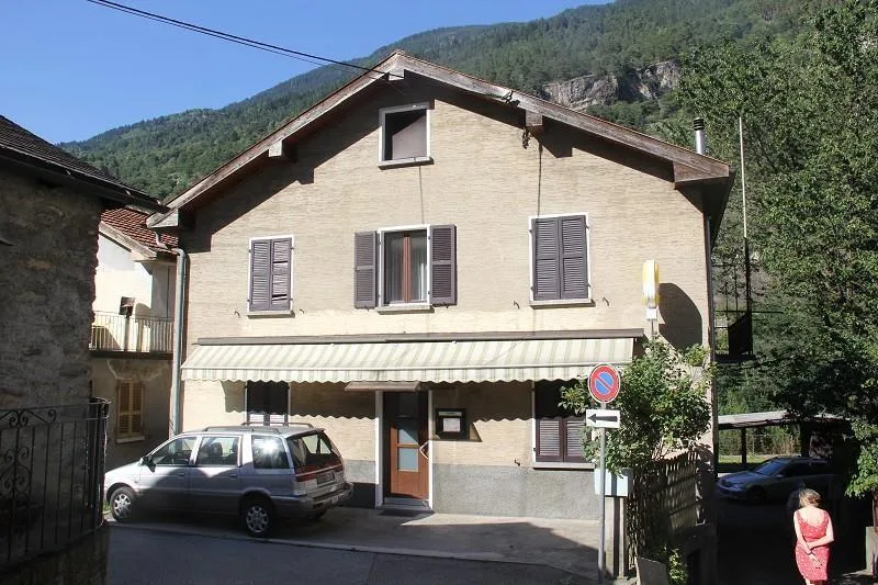 Restaurant mit 3-Zimmer-Wirtewohnung / ristorante con appartamento ...