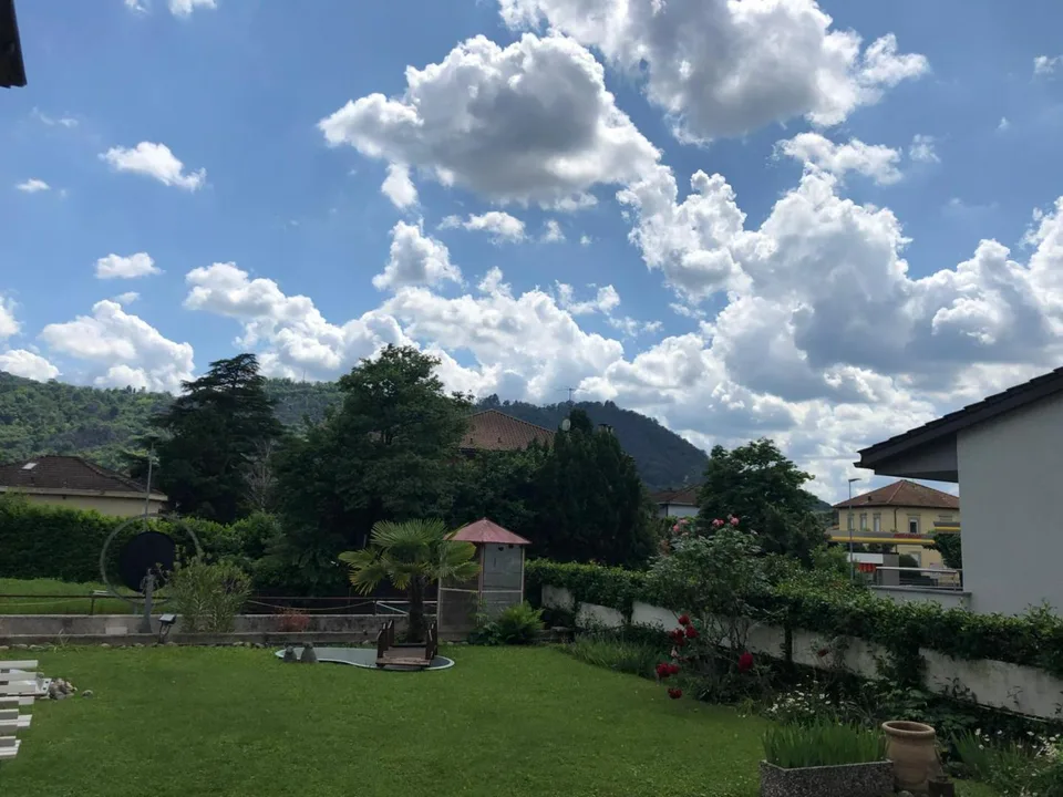4 1/2-Zimmer-Wohnung im 1. OG an zentraler Lage / appartamento di 4... – Foto 18 von 24