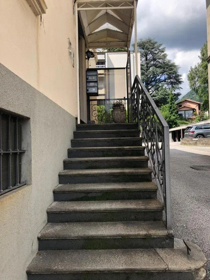 3-Familienhaus an zentraler Lage / casa con tre appartamenti in pos... – Foto 15 von 24