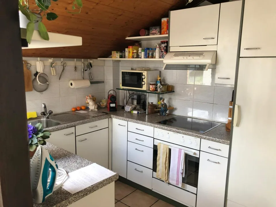 3-Familienhaus an zentraler Lage / casa con tre appartamenti in pos...