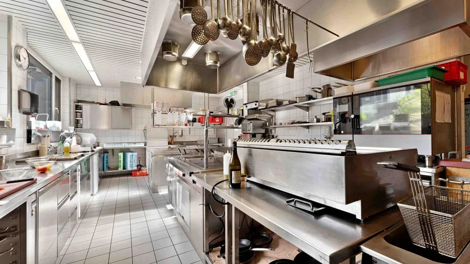 Werden Sie Eigentümer eines der besten italienischen Restaurants in... – Foto 11 von 13