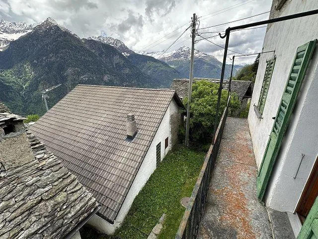3-Familienhaus an sehr ruhiger, sonniger Aussichtslage / casa di 3 ... – Foto 22 von 29