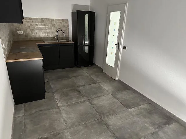 3 1/2-Zimmer-Wohnung im 1. OG / appartamento di 3 1/2 locali nel pr... – Foto 6 von 15