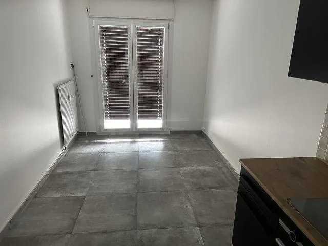 3 1/2-Zimmer-Wohnung im 1. OG / appartamento di 3 1/2 locali nel pr... – Foto 7 von 15