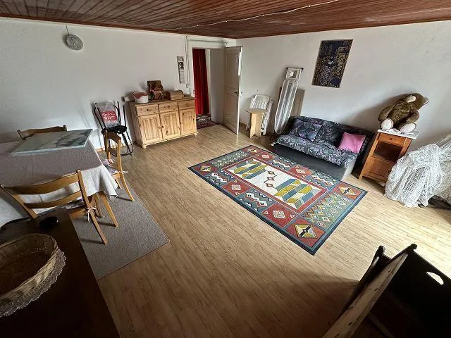 3-Familienhaus an sehr ruhiger, sonniger Aussichtslage / casa di 3 ...
