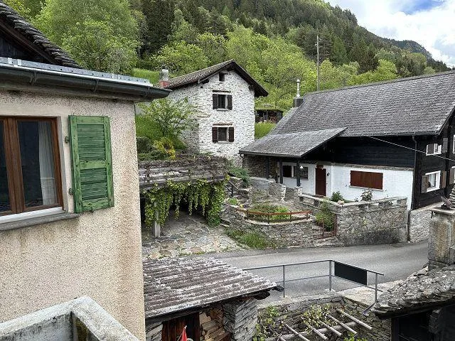 3-Familienhaus an sehr ruhiger, sonniger Aussichtslage / casa di 3 ... – Foto 28 von 29