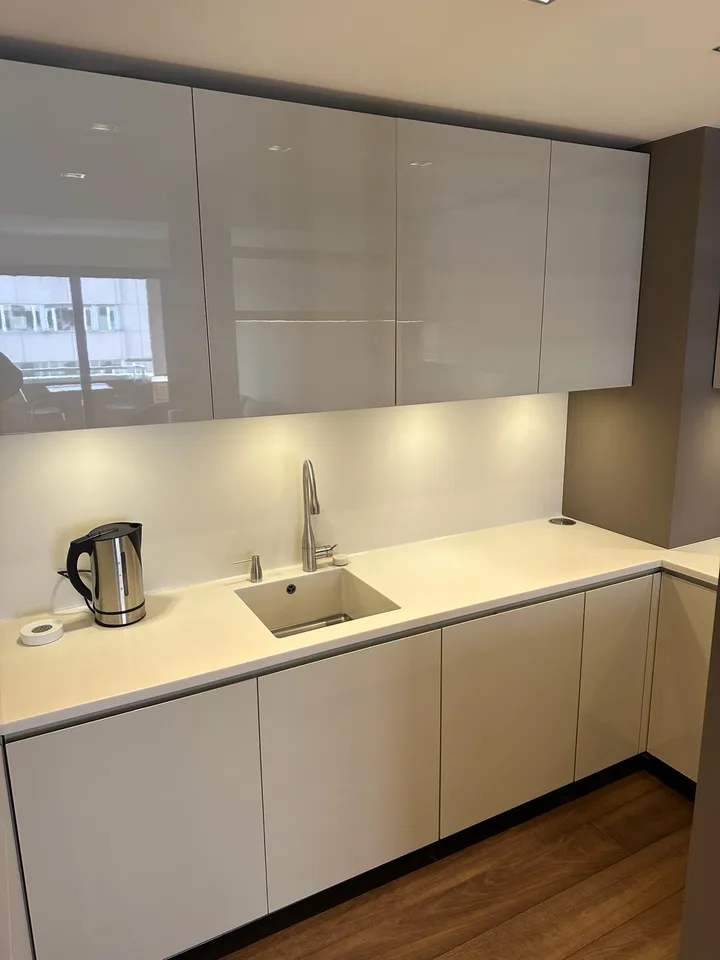 2,5 LOC. CON VISTA LAGO A LUGANO – ID 23374