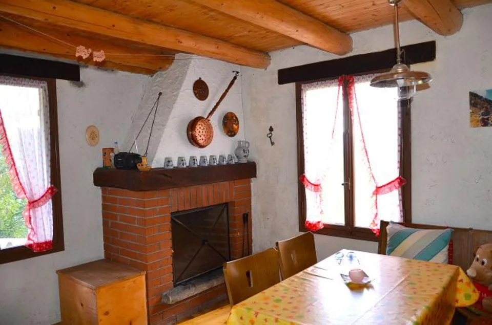 3-Zimmer-Rustico an sehr ruhiger, sonniger Aussichtslage / rustico ...