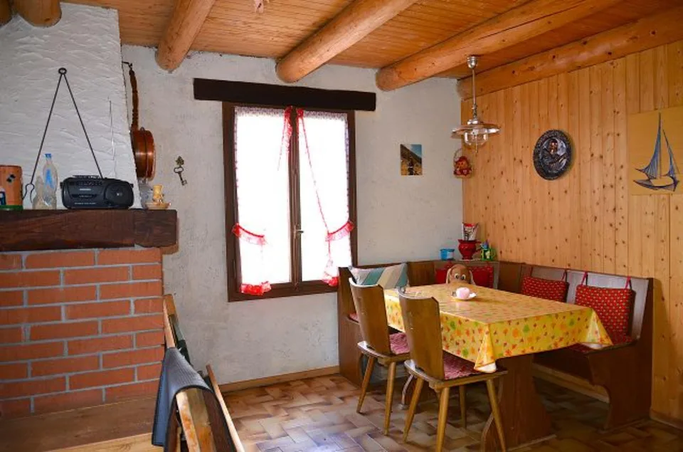 3-Zimmer-Rustico an sehr ruhiger, sonniger Aussichtslage / rustico ...