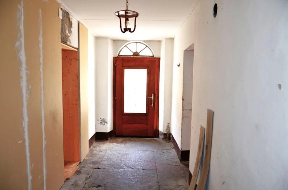 12-Zimmer-Tessinerhaus im Dorfkern zum Renovieren mit Garten / Casa... – Foto 19 von 30