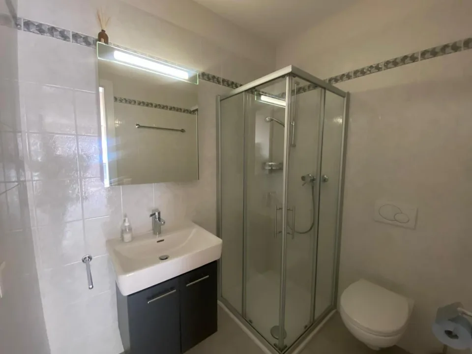 3 1/2-Zimmer-Wohnung im 4. OG / Appartemento di 3 1/2 Viganello ne... – Foto 6 von 13