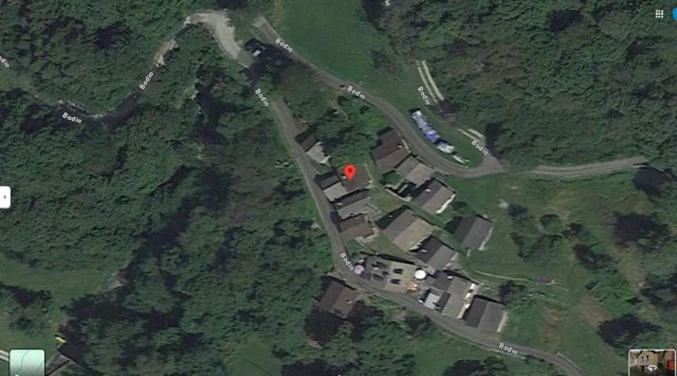 Rustico su 2 piani da ristrutturare con progetto approvato molto so... – Foto 23 von 23
