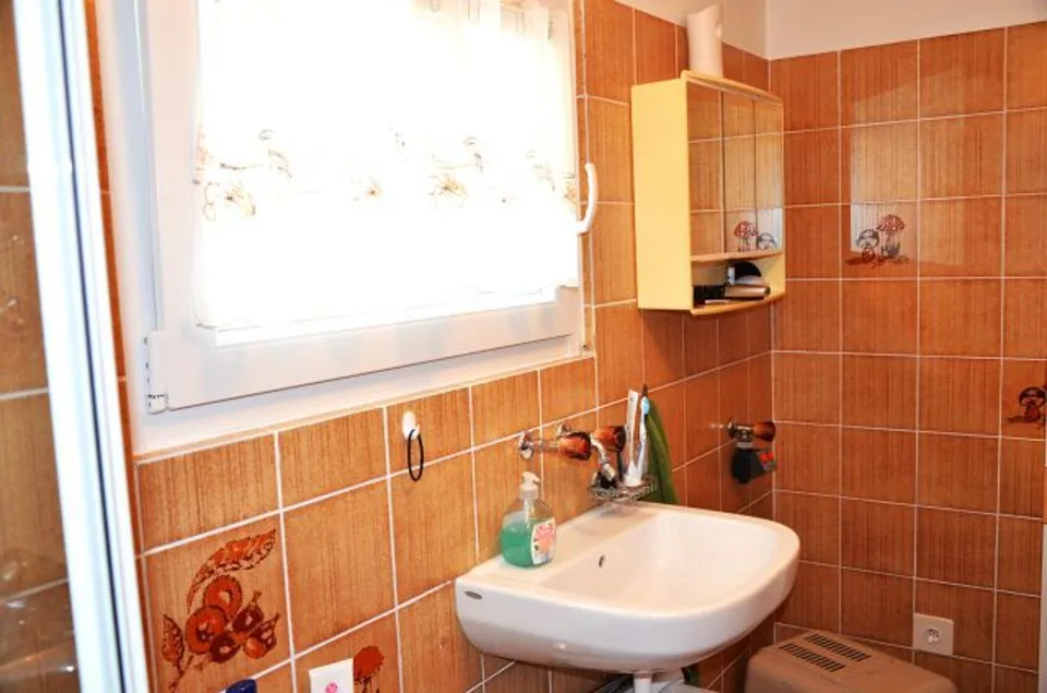 6 1/2 Zimmer-Einfamilienhaus mit grossem Umschwung an sehr ruhiger,... – Foto 20 von 30