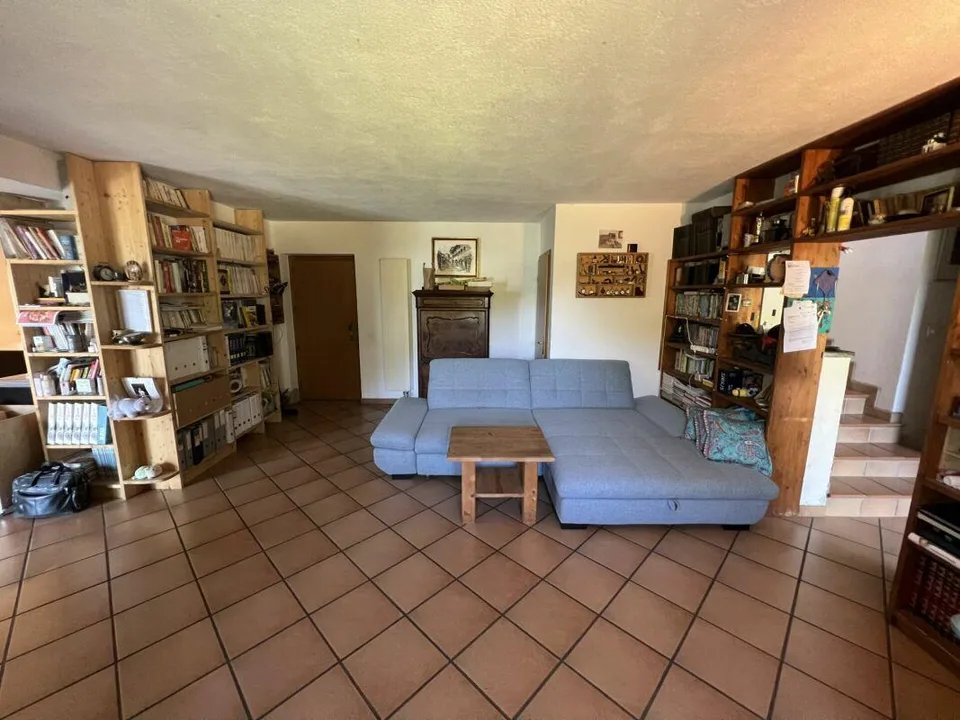 Casa ticinese 6.5 con piscina + rustico 2.5 locali duplex+ terreni