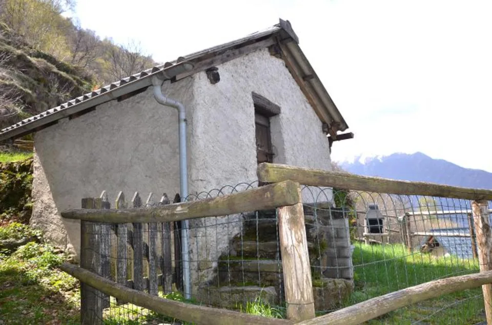 3 1/2-Zimmer-Rustico sehr ruhige, sonnige Aussichtslage / Cascina d... – Foto 30 von 30