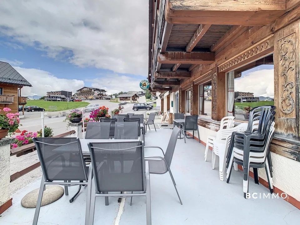 Chalet bestehend aus zwei Apartments und einem Gewerbe – Foto 6 von 13