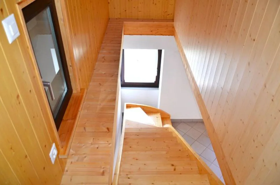 3 1/2-Zimmer-Rustico an sehr ruhiger, sonniger Aussichtslage / Bell... – Foto 16 von 30