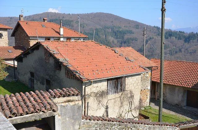 Grande rustico su 2 piani con possibilità di ampliamento molto sole... – Foto 14 von 24