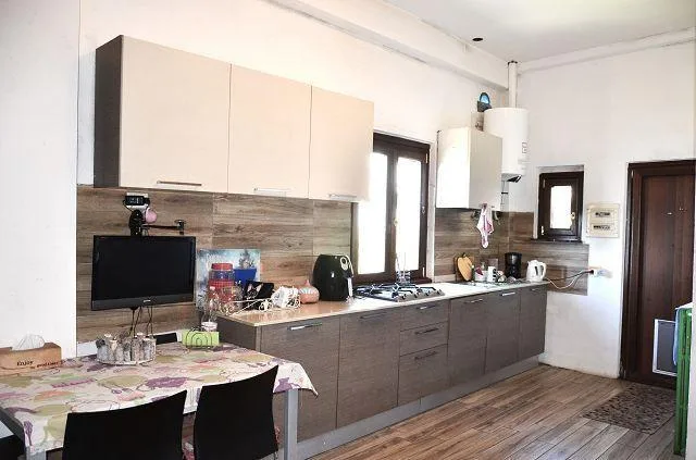 Casa di montagna di 4,5 loc. con giardino con bella vista lago / 4 ...