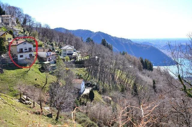 Casa di montagna di 4,5 loc. con giardino con bella vista lago / 4 ...