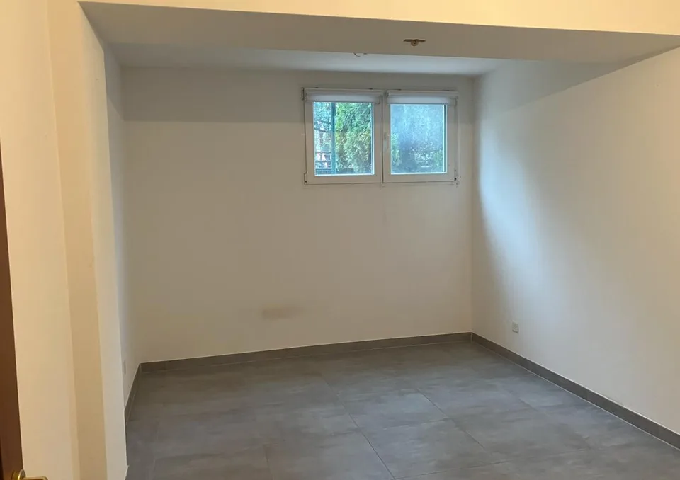 3 1/2 Zimmer-Wohnung im 1. Obergeschoss  / appartamento di 3 1/2 lo...