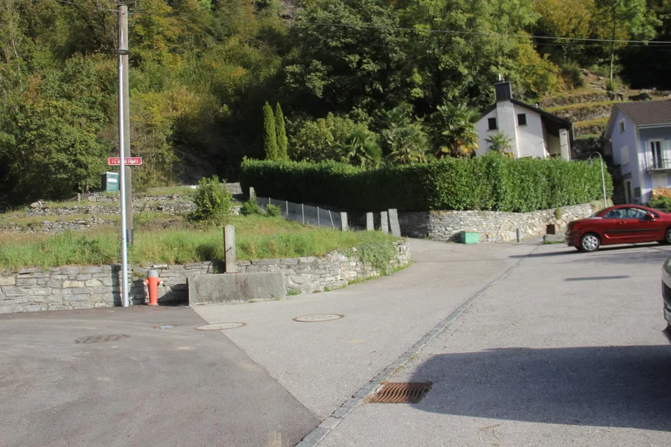 Dorfrustico zum Ausbauen mit kleinem Garten mit 2 Bauprojekten / r... – Foto 18 von 26