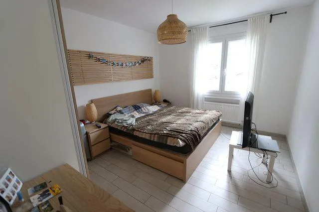 2 1/2-Zimmer-Wohnung im Dachgeschoss / appartamento di 2 1/2 locali... – Foto 9 von 22