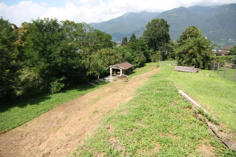 Terreno edificabile a Cadenazzo