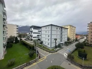 Appartamento di 3 1/2 locali nel terzo piano in una posizione molto...