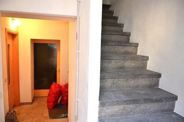 Casa plurifamiliare di 3 app. con garage posizione centrale, solegg... – Foto 16 von 29