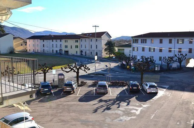 Casa di 4 app. nel nucleo da ristrutturare con il progetto approvat... – Foto 14 von 19
