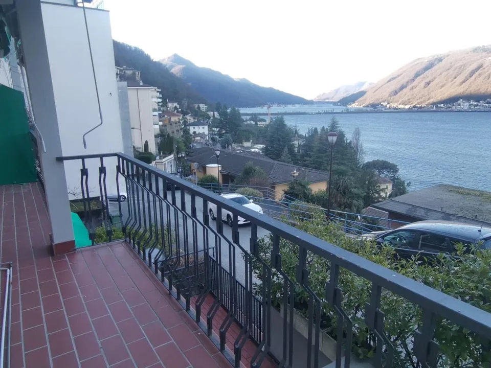 3 1/2-Zimmer-Wohnung mit schönem Seeblick in Campione d'Italia / Ap... – Foto 12 von 14