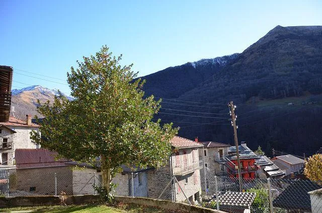 6 1/2-Zimmer-Haus mit Grotto und Garten, sonnig, ruhig, schöne Auss... – Foto 21 von 30