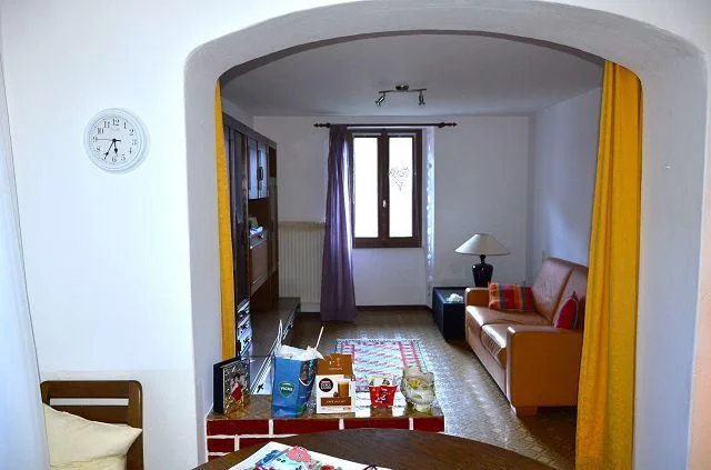 6 1/2-Zimmer-Haus mit Grotto und Garten, sonnig, ruhig, schöne Auss...