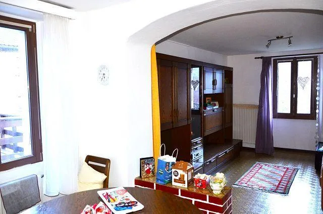 6 1/2-Zimmer-Haus mit Grotto und Garten, sonnig, ruhig, schöne Auss...