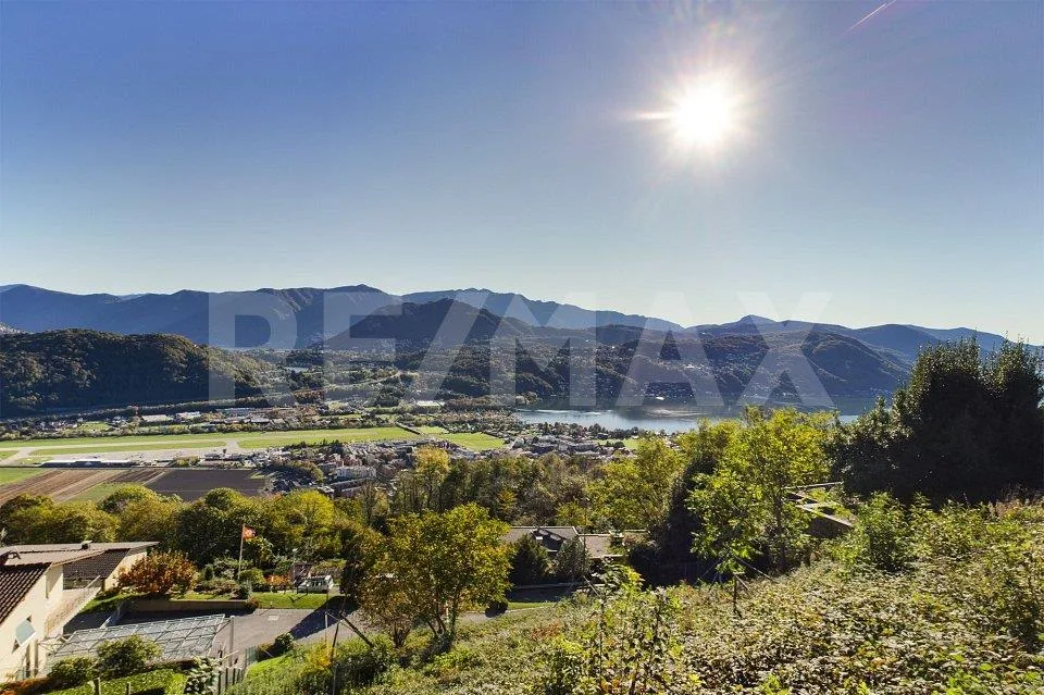 Terreno con progetto edilizio approvato con splendida vista lago e ... – Foto 8 von 13