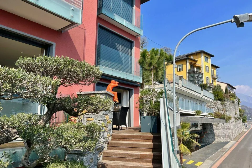 Luxuriöse 2,5 Zimmerwohnung in direkter Seenähe – Foto 16 von 28