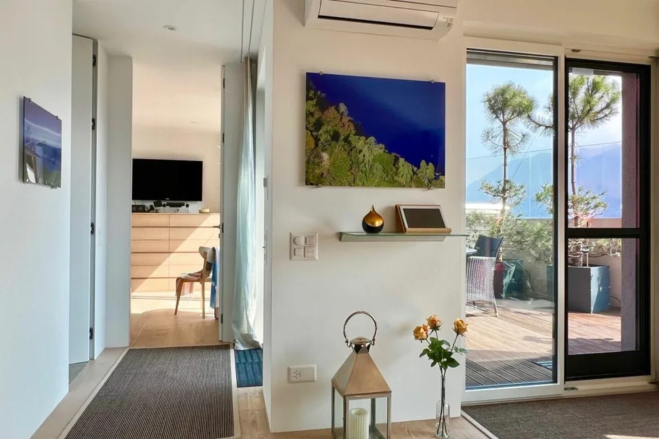 Luxuriöse 2,5 Zimmerwohnung in direkter Seenähe – Foto 25 von 28