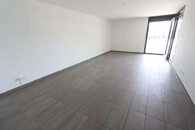 4 1/2-Zimmer-Wohnung im 4. OG an ruhiger, sonniger Aussichslage / a...