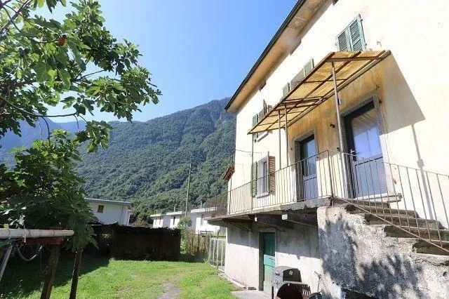 6-Zimmer-Hausteil mit Garten und Rustico mit Bauland / casa gemelli... – Foto 17 von 29