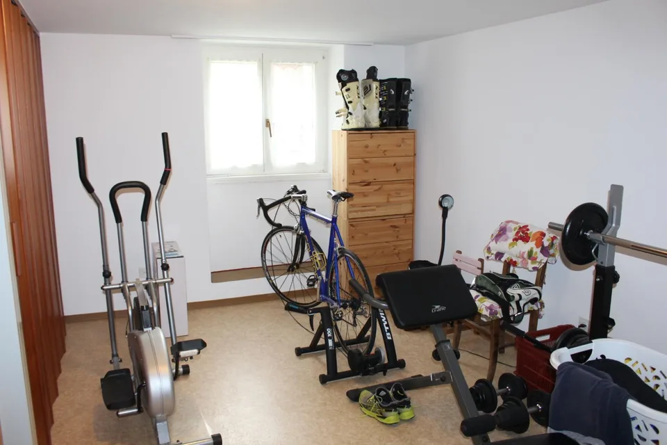 4.5 Zimmerhaus mit separatem Rustico zum Ausbauen / casa di 4.5 loc... – Foto 8 von 15