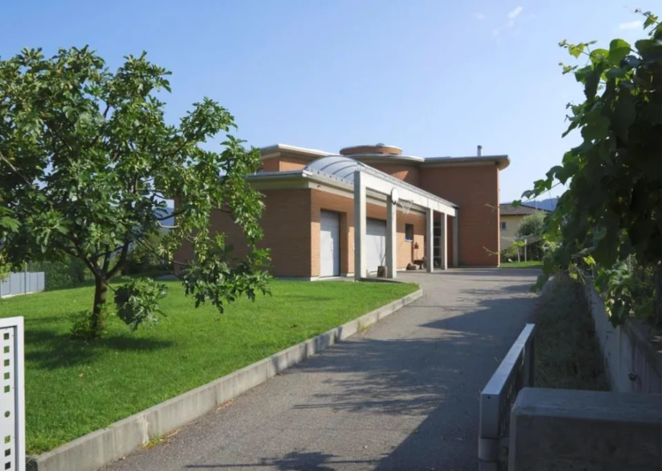 Spettacolare villa a Pura – photo 6 sur 17