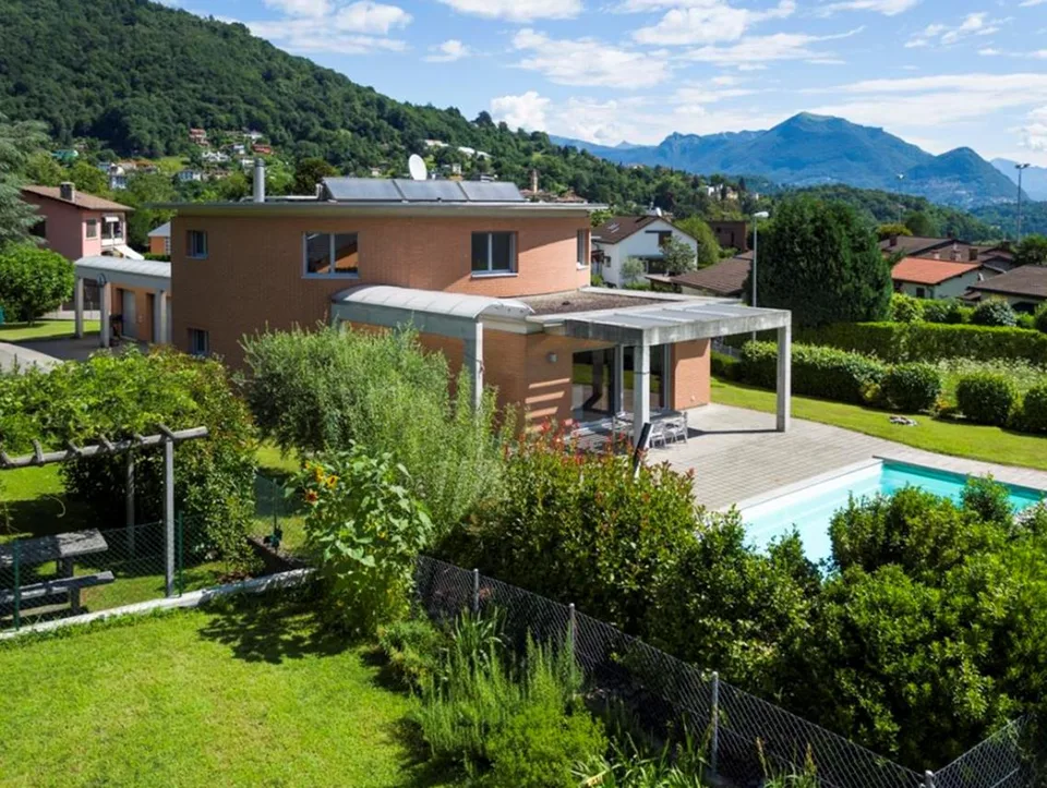 Spettacolare villa  a Pura