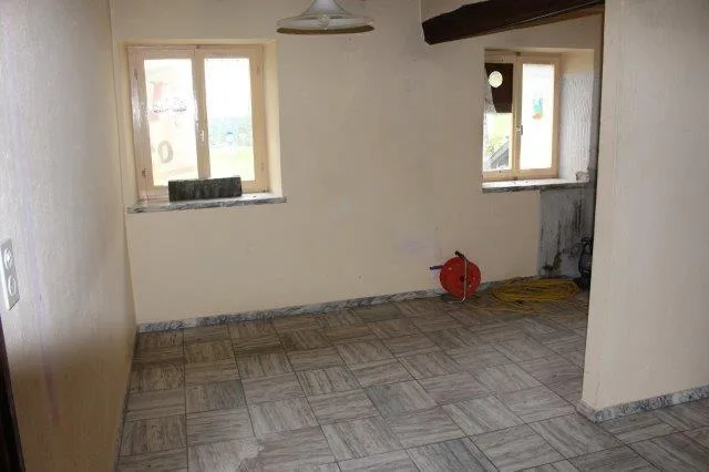 Mehrfamilienhaus mit 4 Wohnungen Casa con 4 appartamenti