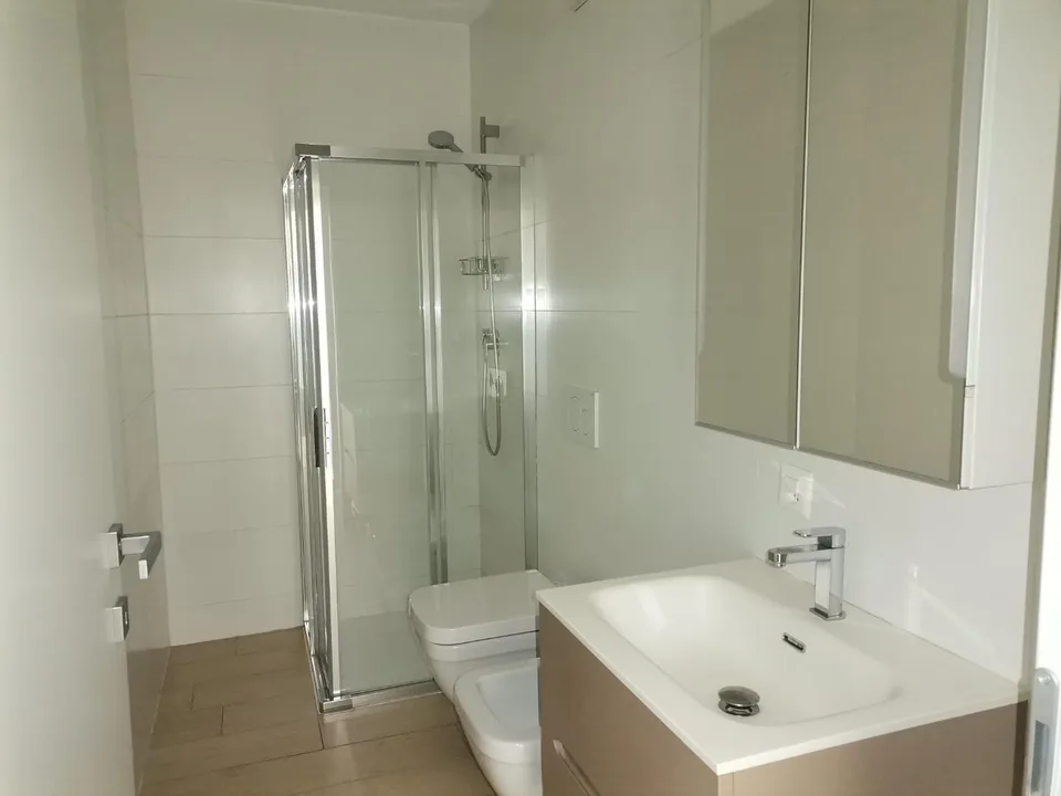Appartamento 3.5 locali / 3 1/2 Zimmer-Wohnung – Foto 8 von 13