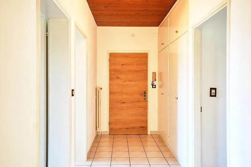 4 1/2-Zimmer-Wohnung mit Box / Appartamento 4.5 locali con box – Foto 11 von 21