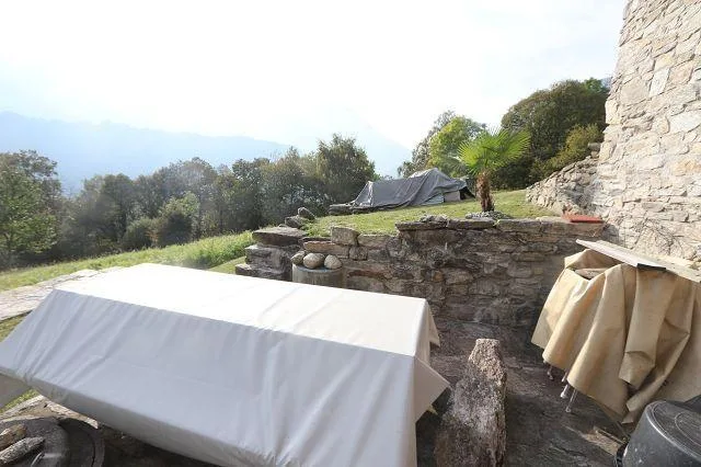 3 1/2-Zimmer-Rustico an Alleinlage an sehr ruhiger, sonniger Aussic... – Foto 15 von 30